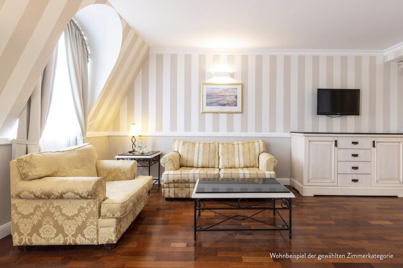 Hotel IV Jahreszeiten Кюлунгсборн Экстерьер фото