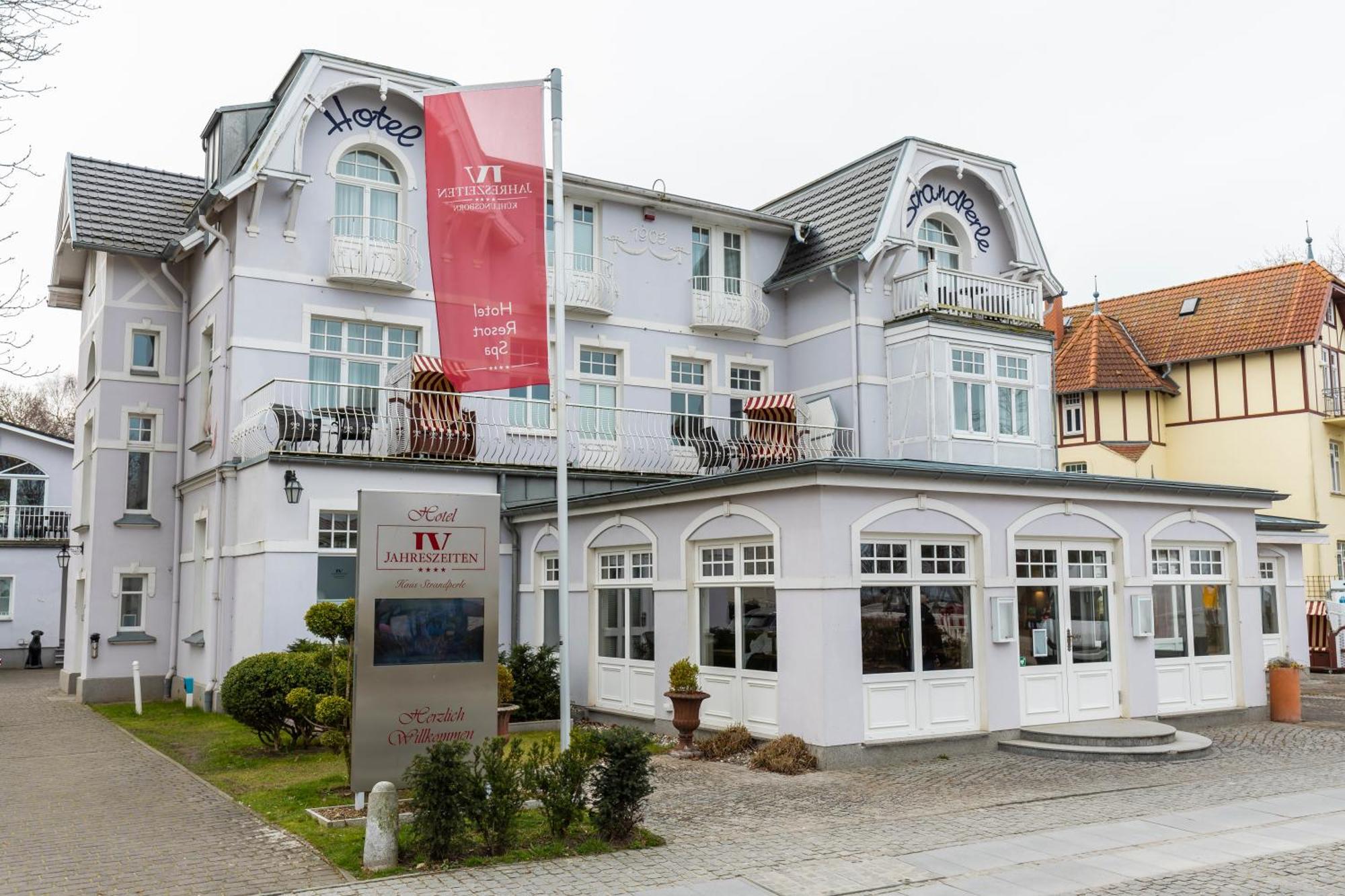 Hotel IV Jahreszeiten Кюлунгсборн Экстерьер фото